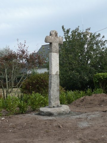 Croix Kelarun restauration terminée